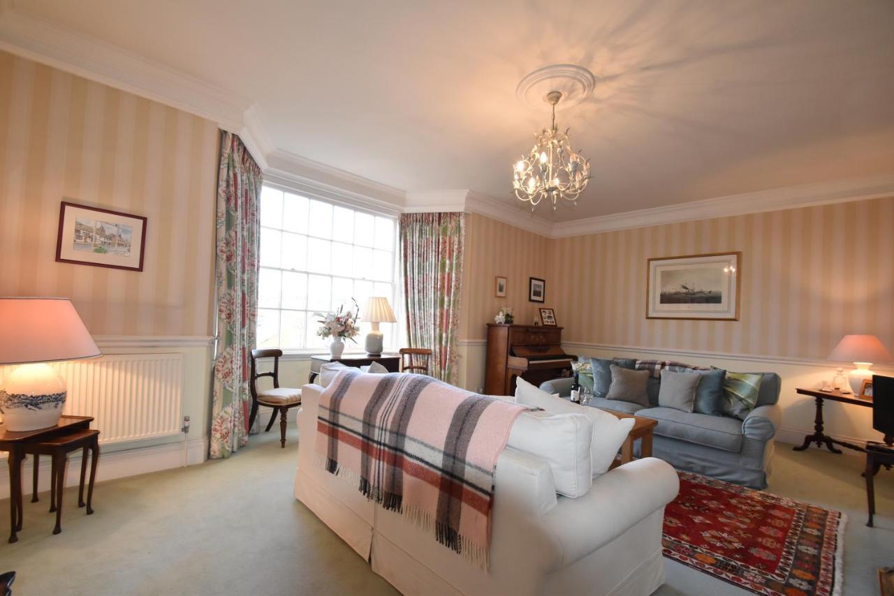 Whitefriars, Rye - Central Location With Parking For 3 Cars - Large Family Home Экстерьер фото